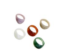 Holibanna Anillos de Resina de Colores 5 Piezas Tamaño Único Diseño Geométrico Retro y Cúpula Gruesa para Mujer, Accesorios de Moda para Fiestas y Uso Diario Color Aleatorio
