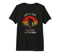 Hombre Funny Retro Bigfoot Sosteniendo Cartón De Leche Y Volviendo A Casa Camiseta Premium