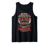 Hombre Never Underestimate An Old Man with A Smoker Funny Pitmaster Camiseta sin Mangas
