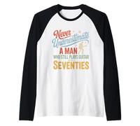 Hombre Que todavía Toca la Guitarra en Sus Setenta Guitarrista Retro Camiseta Manga Raglan