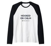Hooked on Calm - Crochet Life Yarn Humor Camiseta Manga Raglan