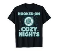 Hooked On Cozy Nights, Divertido Tejido a Ganchillo para Amantes del Ganchillo Camiseta