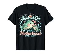 Hooked On Motherhood Fishing Mom Lake Life Angler Mama Camiseta