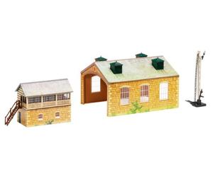 Hornby, Paquete de ampliación de edificios 5 | Accesorios de tren modelo para añadir paisajes y edificios al ferrocarril de calibre 00, incluye: cobertizo de motor