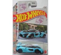 Hot Wheels 2022 - McLaren Senna - Verde azulado - Racers de clase mundial 1/5