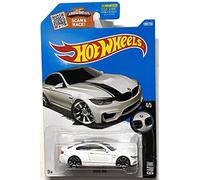 Hot Wheels BMW 4/5 2016, BMW M4 189/250 (blanco) en tarjeta de escaneo y carrera