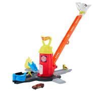 Hot Wheels City Estación de Bomberos Super Rescue y Camión Juguete | La pista escalera se extiende 40 cm, 4 salidas, fácil de guardar, incluye camión 1:64, JHL95