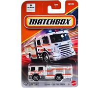 Hot Wheels Juego de pista de coche de juguete, juego de pista de héroe de circuito de Fórmula 1 con 3 autos de juguete fundidos a escala 1:64, dos modos de carreras con un refuerzo motorizado