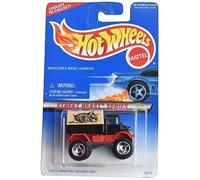 Hot Wheels Mercedes Benz Unimog, Street Beast Series 1/4