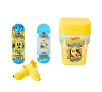 Hot Wheels Monopatines Skate con 2 monopatines y un par de Zapatillas. - Modelos Surtidos