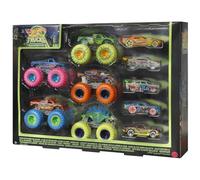 Hot Wheels Multipack Glow in The Dark™ Monster Trucks 10 vehículos de Juguete: 5 Monster Trucks y 5 Coches a Escala 1:64, Regalo Coleccionable para niños de Entre 4 y 8 años, HCB57