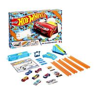 Hot Wheels Pack Celebración 6 vehículos Sorpresa con Pistas de Coches de Juguete y Set para Pintar con Pegatinas, Multicolor
