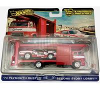 Hot Wheels Premium 73 Plymouth Duster & Second Story Lorry - Mopar - JBM38 - FLF56 - Team Transport #82 - Rojo - Modelo oficial - Mattel 2025-1:64 - Metal