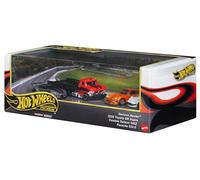 Hot Wheels Premium - Juego de 4 coches de fundición a presión con transportador Toyota GR Supra, Datsun 240Z, Porsche 934.5