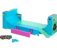 Hot Wheels Skate Boombox Skate Park Playset, se transforma en diapasón Skate Park con 1 Tabla Exclusiva y par de Zapatos de Skate, portátil con Almacenamiento