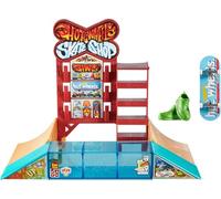 Hot Wheels Skate Fingerboard Playset, Skate Shop con diapasón Exclusivo y par de Zapatos de Patinaje, rampas, Paredes y Bordes para Patinar, Incluye Almacenamiento