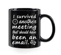 HOURRUIYU Taza de correo electrónico con texto en inglés "I Survived Another Meeting That Should Have Been an Email The Office", divertida taza de café de Navidad, regalo de elefante blanco para jefes
