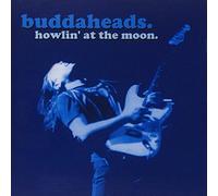 Howlin'at the Moon