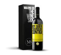 «Hoy quiero trasnochar contigo» Mensaje en una Botella. Vino Tinto Premium Reserva 12 Meses + Gift Box. Etiqueta Amarilla PERSONALIZABLE