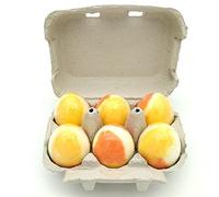 Huevera con 6 Huevos de Baño con Aroma a Melocotón - Añade un toque de color y aromatiza tu bañera - MamaManuela