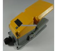HUJWLBWF 1Pcs TFS-302 Yellow Grey Foot Pedal Switch LT4 AC 250V 15A Antislip Metal Momentary Industrial Treadle Aluminum Shell