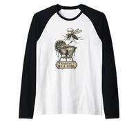 Humor gráfico de Barbacoa de Mosquitos Surrealista RARA Vez Bien Hecho Camiseta Manga Raglan
