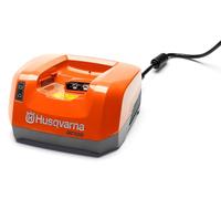 Husqvarna Cargador de batería QC 500 Husqvarna 970 44 95-01 Voltaje: 220-240 V/Frecuencia: 50-60 Hz/Peso del producto: 1,5 kg