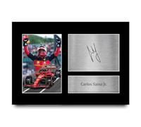 HWC Trading A4 Carlos Sainz Jr Ferrari Los Regalos Imprimieron La Imagen Firmada Del Autógrafo Para Los Fanáticos De Las Carreras De La Fórmula 1 De F1 - A4