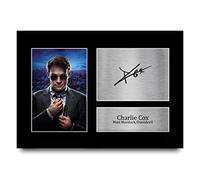 HWC Trading A4 Charlie Cox Daredevil Los Regalos Imprimieron La Imagen Firmada Del Autógrafo Para Los Fans De La Demostración De Serie De Televisión