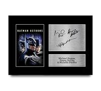HWC Trading A4 Michael Keaton Danny DeVito & Michelle Pfeiffer Batman Returns Los Regalos Imprimieron La Imagen Firmada Del Autógrafo Para Los Fans De La Memorabilia De La Película