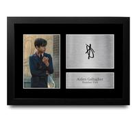 HWC Trading Aiden Gallagher The Umbrella Academy Five Los Regalos Imprimieron La Imagen Firmada Del Autógrafo Para Los Fans De La Demostración De Serie De Televisión - A4 Enmarcado