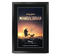 HWC Trading Artículos De Regalo De A3 Mandalorians P Pedro Pascal Impreso Autógrafos De Imágenes Para Los Entusiastas De La Televisión Autografiada - A3 Enmarcados