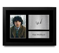 HWC Trading Finn Wolfhard Strange Hawkins Thing Mike Wheeler Los Regalos Imprimieron La Imagen Firmada Del Autógrafo Para Los Fans De La Demostración De Serie De Televisión - A4 Enmarcado