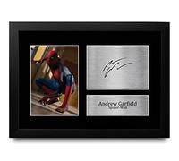 HWC Trading FR A4 Andrew Garfield Spider-Man Los Regalos Imprimieron La Imagen Firmada Del Autógrafo Para Los Fans De La Memorabilia De La Película - A4 Framed