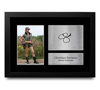 HWC Trading FR A4 Christian Serratos The Walking Dead Rosita Espinosa - A4 Framed Los Regalos Imprimieron La Imagen Firmada Del Autógrafo Para Los Fans De La Demostración De Televisión
