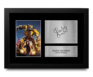 HWC Trading FR A4 Hailee Steinfeld Bumblebee - A4 Framed Los Regalos Imprimieron La Imagen Firmada Del Autógrafo Para Los Fans De La Memorabilia De La Película - A4 Enmarcado