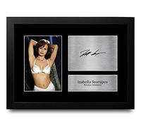 HWC Trading FR A4 Izabella Scorupco James Bond GoldenEye Los Regalos Imprimieron La Imagen Firmada Del Autógrafo Para Los Fans De La Memorabilia De La Película - A4 Framed