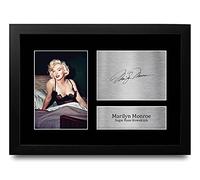 HWC Trading FR A4 Marilyn Monroe Some Like It Hot Los Regalos Imprimieron La Imagen Firmada Del Autógrafo Para Los Fans De La Memorabilia De La Película - A4 Framed
