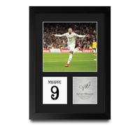 HWC Trading Kylian Mbappe Real Madrid Regalos Impresos Imagen De Autógrafo Firmado Para Los Aficionados Al Fútbol Y Partidarios - A4 Retrato Enmarcado