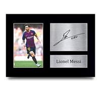HWC Trading Lionel Messi A4 Sin Marco Regalo De Visualización De Fotos De Impresión De Imagen Impresa Autógrafo Firmado Por Barcelona Los Aficionados Al Fútbol