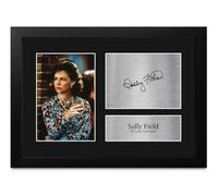 HWC Trading Sally Field Steel Magnolias M'Lynn Eatenton Los Regalos Imprimieron La Imagen Firmada Del Autógrafo Para Los Fans De La Memorabilia De La Película - A4 Enmarcado (ID-011937)