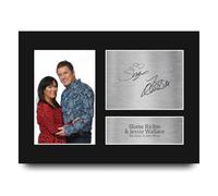 HWC Trading Shane Richie & Jessie Wallace Eastenders Los Regalos Imprimieron La Imagen Firmada Del Autógrafo Para Los Fans De La Demostración De Serie De Televisión - A4