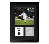 HWC Trading Zinedine Zidane Real Madrid Regalos Impresos Imagen De Autógrafo Firmado Para Los Aficionados Al Fútbol Y Partidarios - A4 Retrato Enmarcado