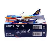 HZCVSG Replica 35cm Beautiful Scale Aircraft Models 1/200 For Singapore Airlines B747-400 9V-SPK Aviation Exhibits Miniature Airplane Model(Standard)