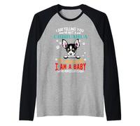 I Am Telling You I'm Not A Chihuahua Dog Mom Puppy Lovers Camiseta Manga Raglan
