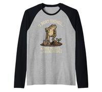 I Bury Things Maybe Plant Maybe People Cita Divertida de jardinería Camiseta Manga Raglan