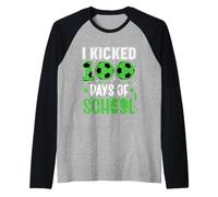 I Kicked 100 Days of School Soccer 100th Day Sport Niños Niños Camiseta Manga Raglan