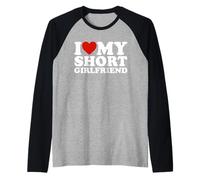 I Love My Short Girlfriend Matching Boyfriend Girlfriend Camiseta Manga Raglan