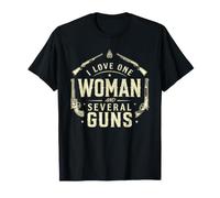 I Love-One Woman and Several Guns Lover Husband Boyfriend Camiseta