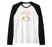 I Run on Hot Tea & Libros Funny Reader Reading Meme Camiseta Manga Raglan